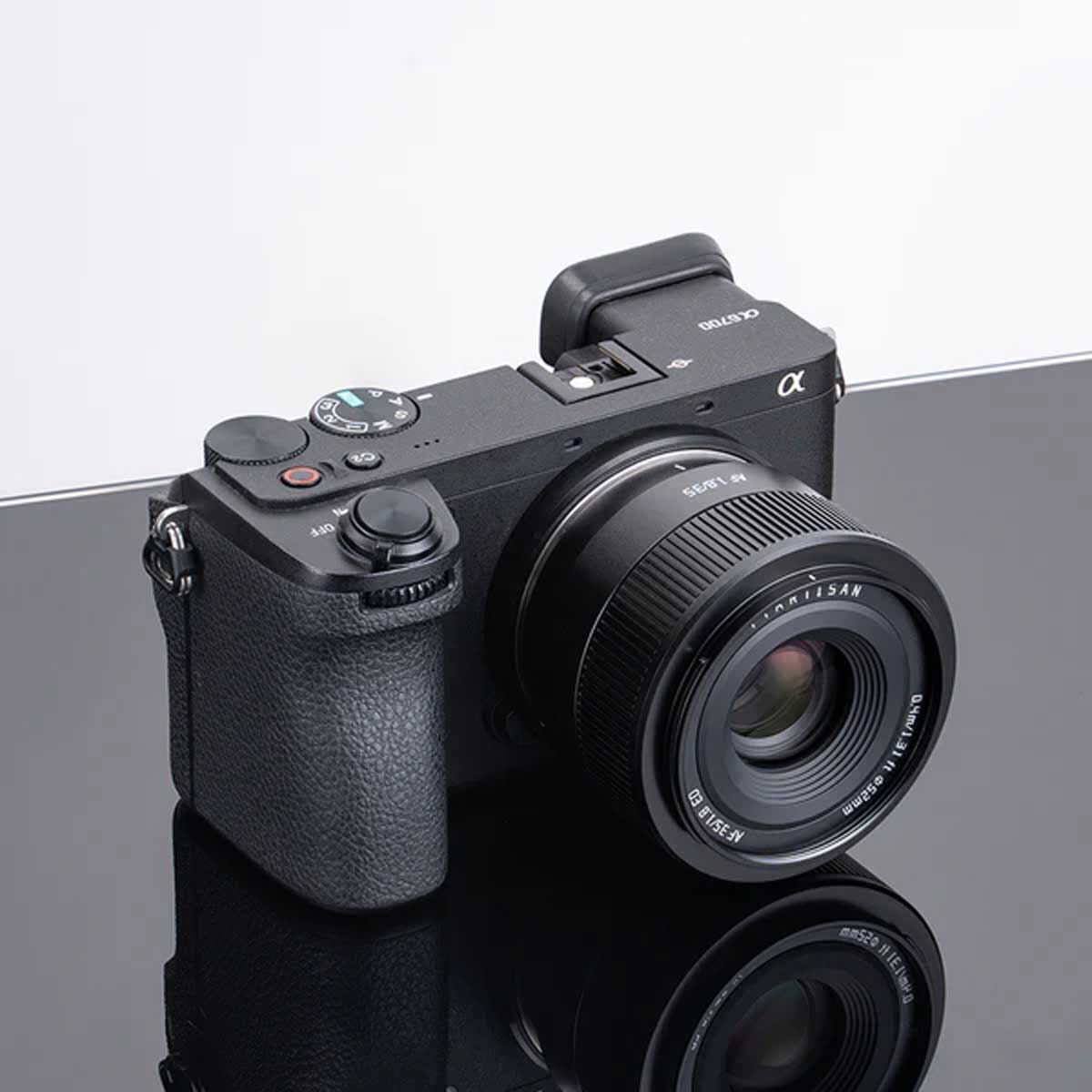 TTArtisan AF 35mm f/1.8 II Lens for Sony E / APS-C / Black - Image 4