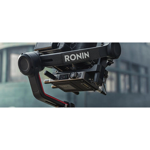 DJI RS3 Pro Gimbal Stabilizer - Image 14
