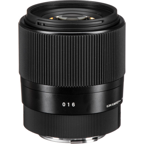 Sigma 30mm f/1.4 DC DN Contemporary Lens Canon RF - Image 8
