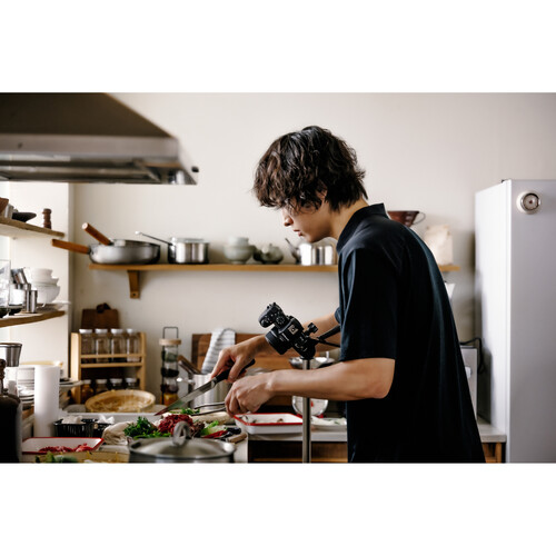 Nikon Z50 II Mirrorless Camera with 16-50mm & 50-250mm Lenses - Image 9