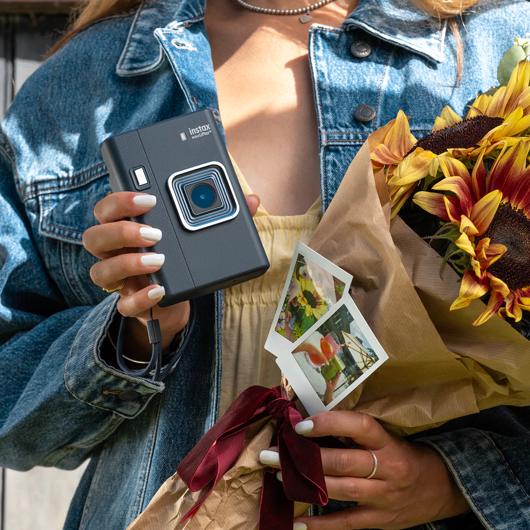 FUJIFILM Instax mini LiPlay+ Hybrid Instant Camera - Image 8
