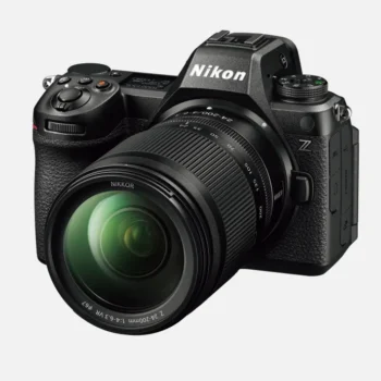 Nikon Mirrorless Z6 III +Nikkor 24-200mm f/4-6.3 VR Lens Kit Camera