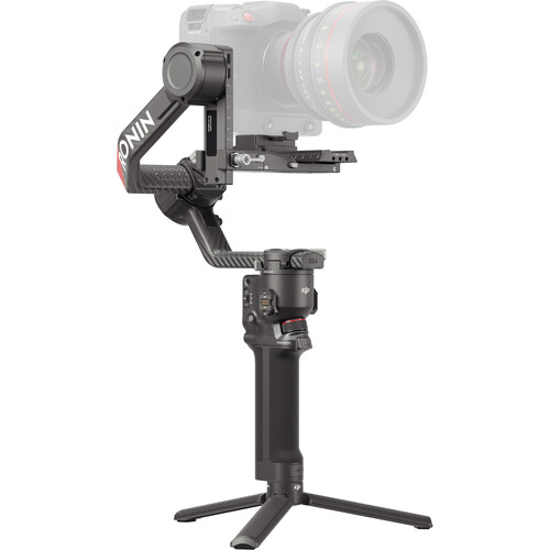 DJI RS4 Pro Combo Gimbal Stabilizer - Image 4