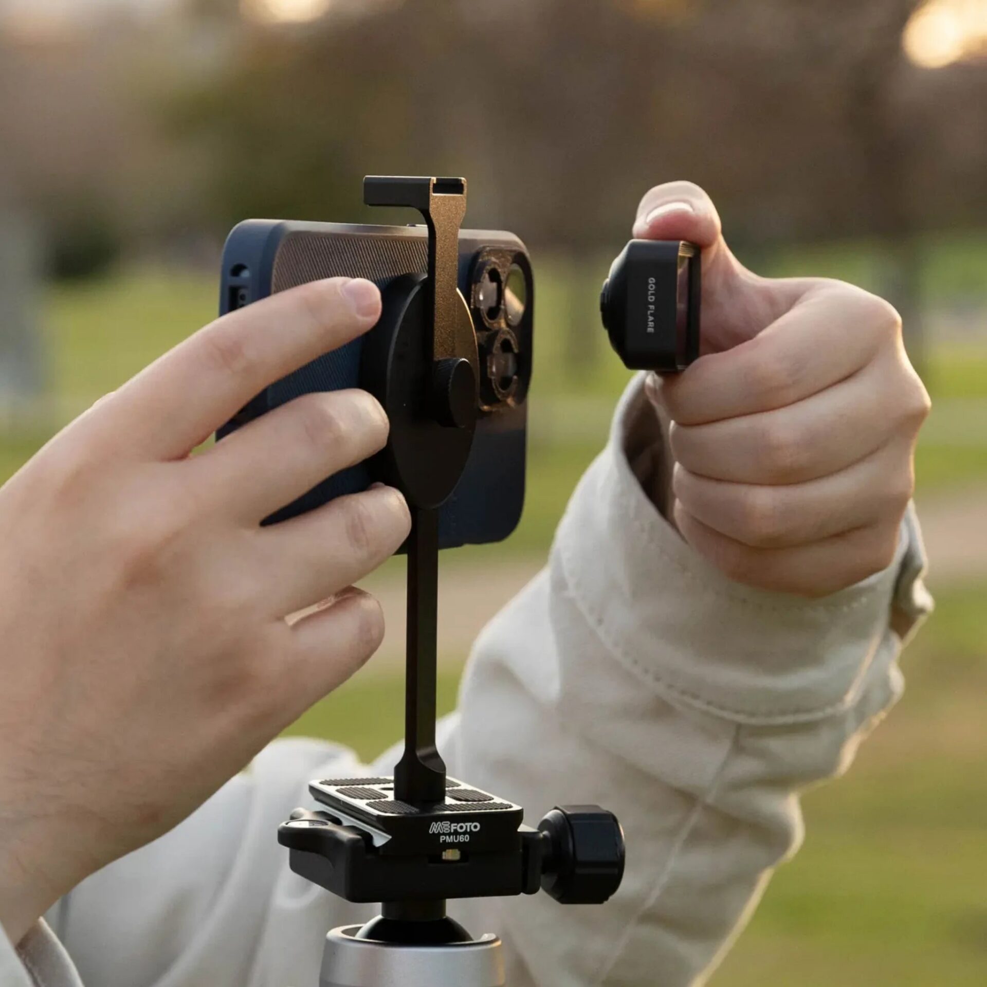 Moment T-Series 1.33x Anamorphic Mobile Lens - Image 5